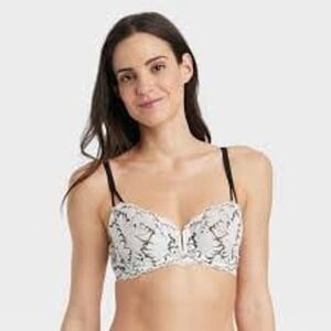 NEW Auden White & Black Lace Unlined Balconette Underwire Bra, 32A‎